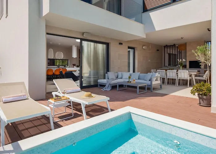 Feriehus Sara Murter *