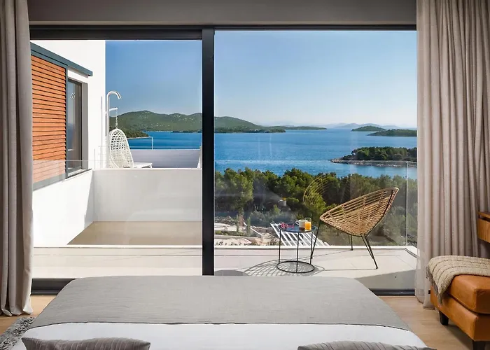 Feriehus Sara Murter *