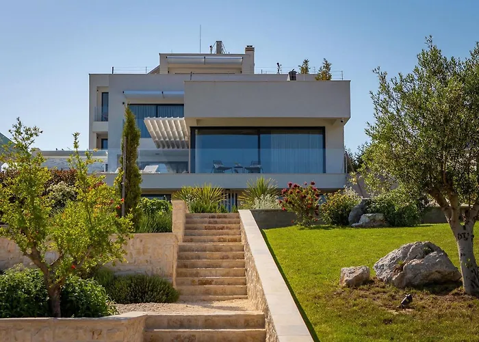 Sara Murter Holiday home